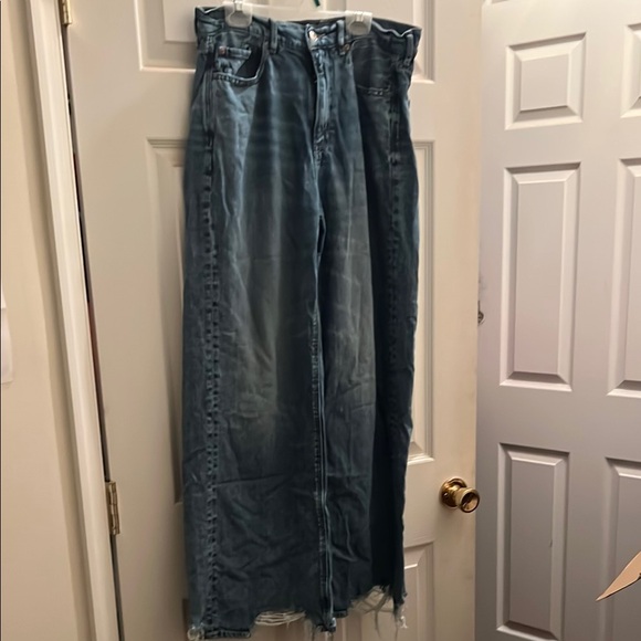 American Eagle Outfitters Blue Flare & Wide Leg Jeans - Picture 1 of 4